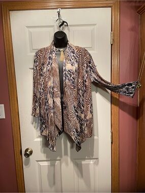 Printed Open-Front Women's Blazer Jacket in Beige and Blue